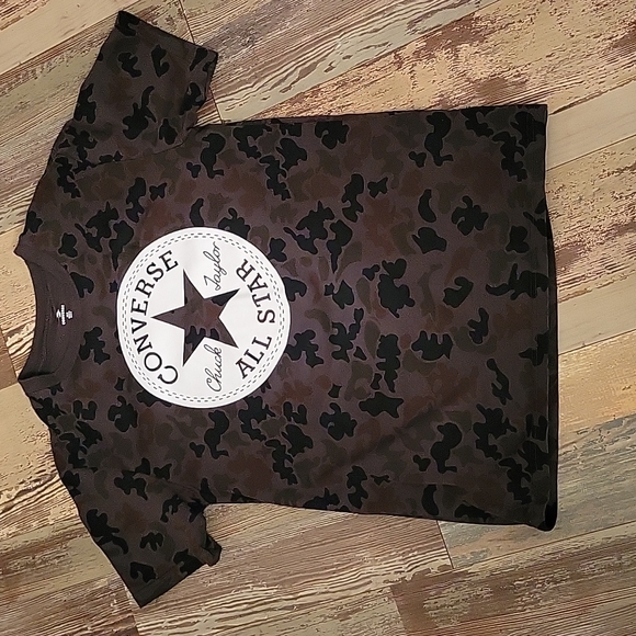 Converse Other - Coverse Camouflage Tshirt Mens Small